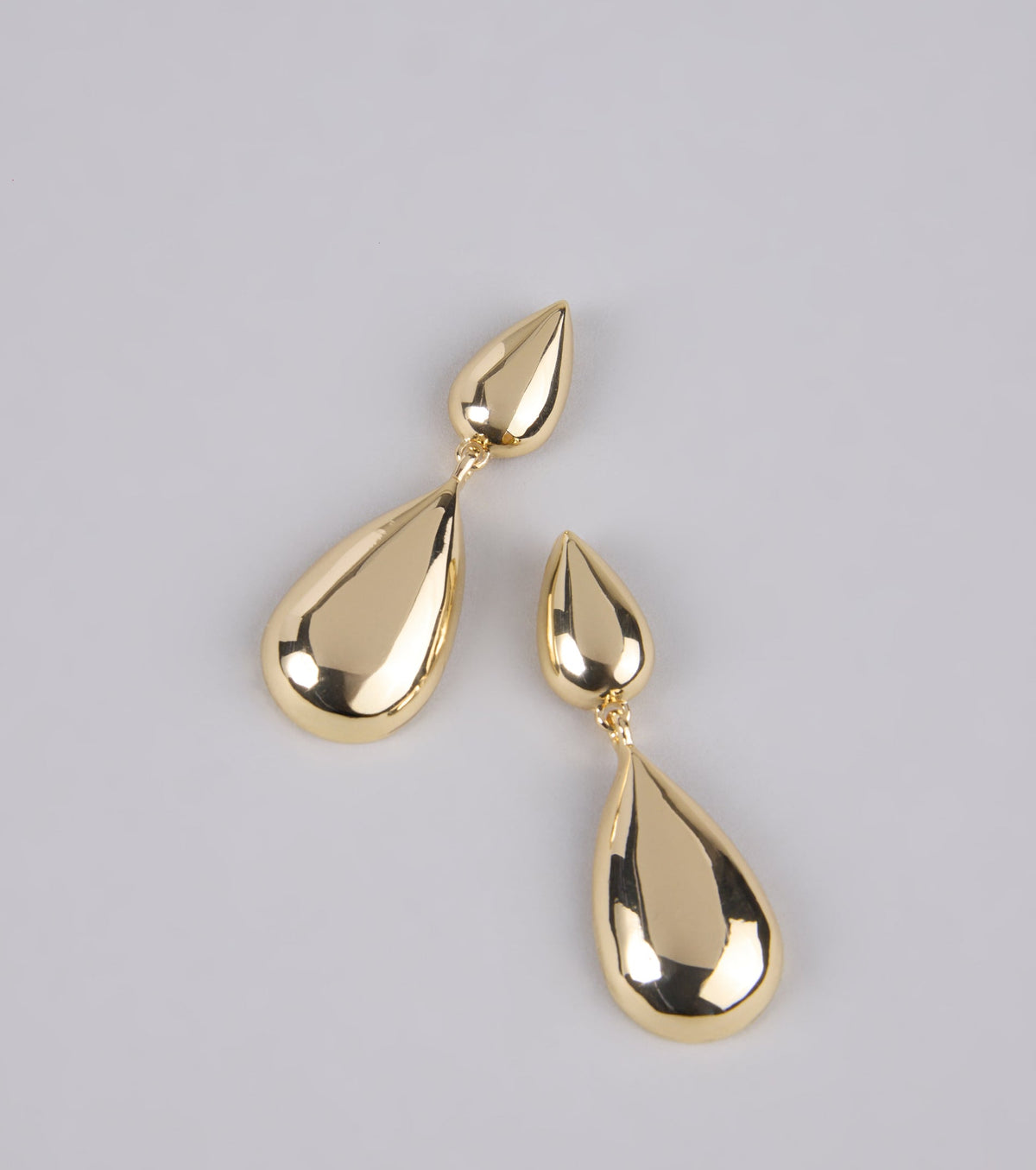 Instantly Chic Teardrop Earrings