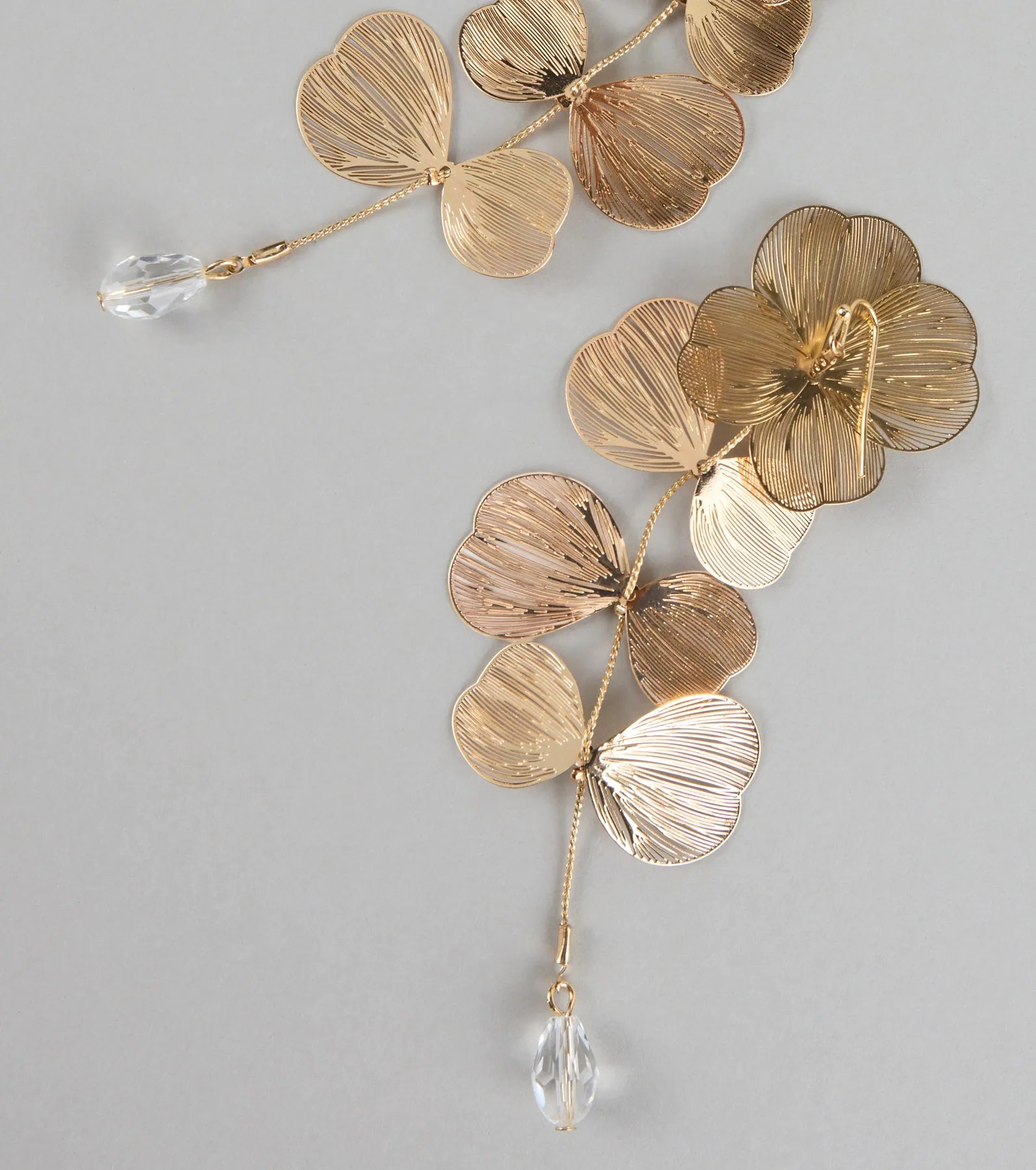 Botanic Chic Textured Leaf Earrings
