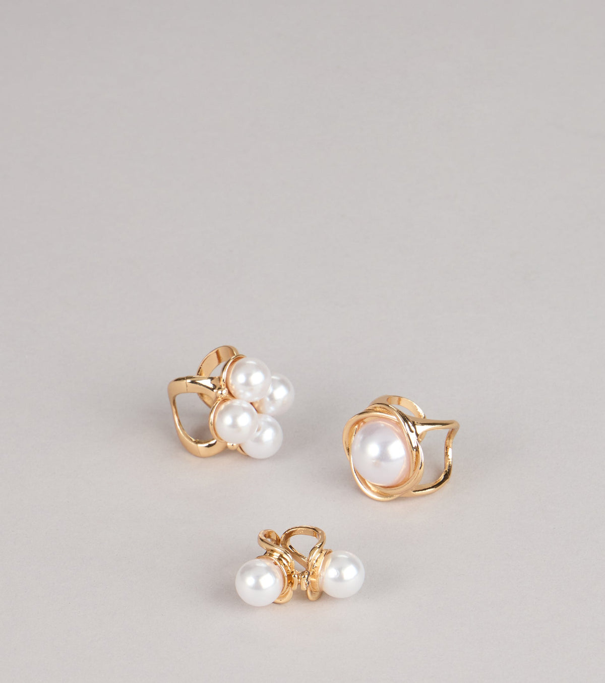 Soft Focus Shine Pearl Three Pack Ring Set