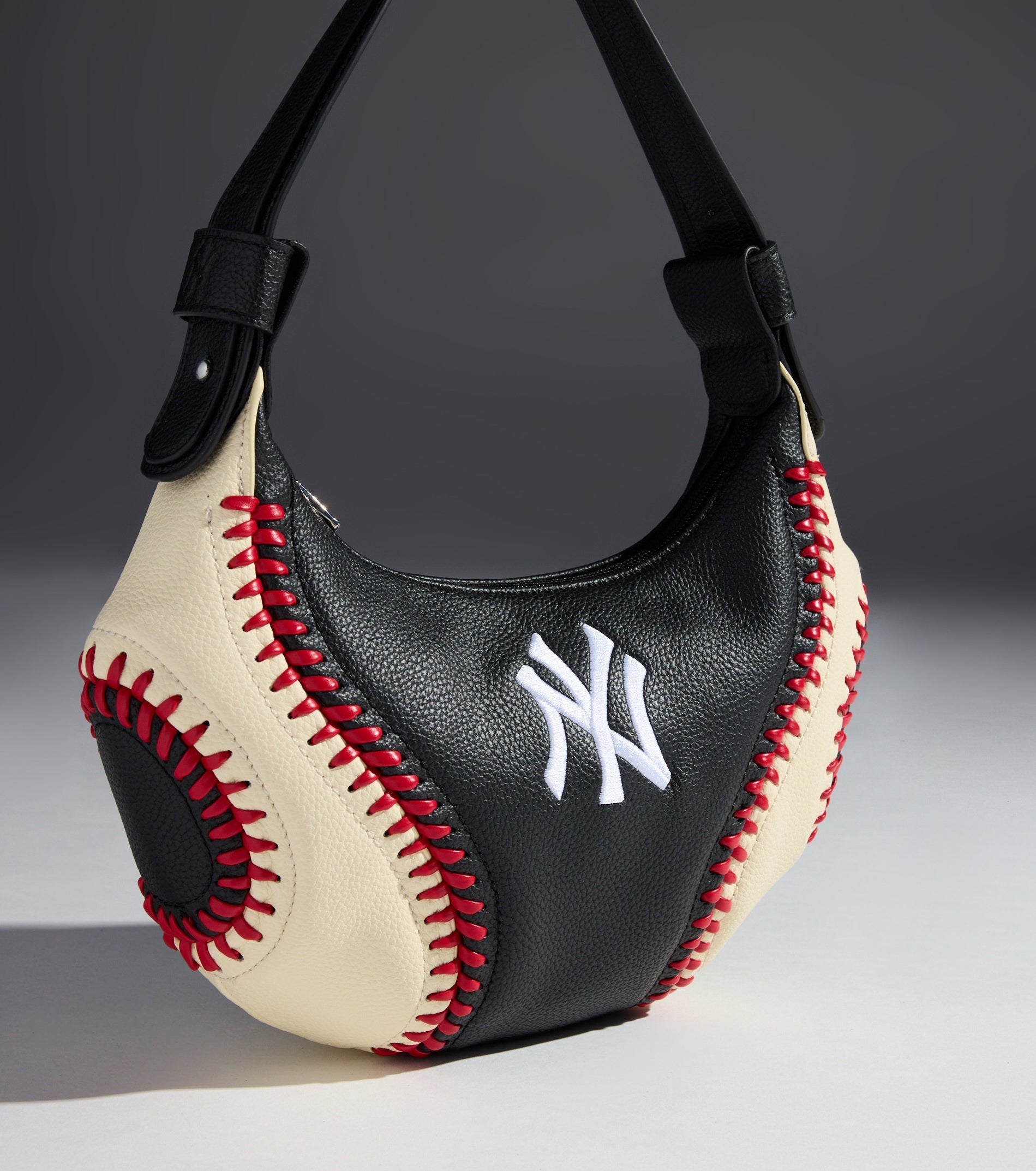 Street Style NY Yankees Baseball Shoulder Bag