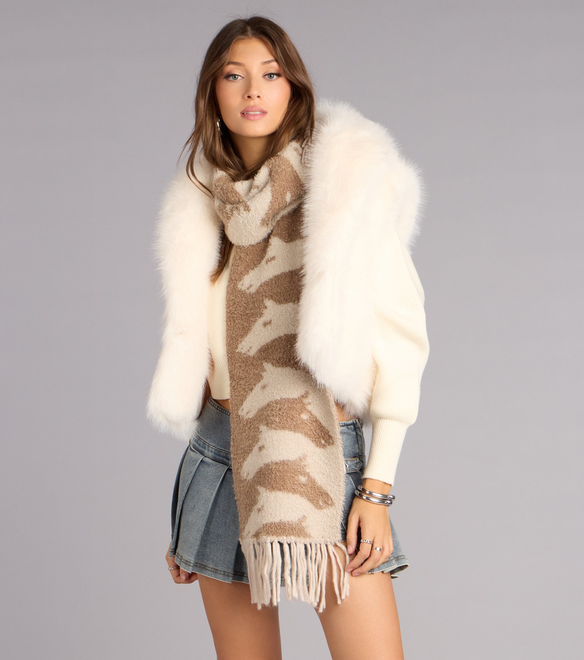 Saddle Style Fringe Scarf